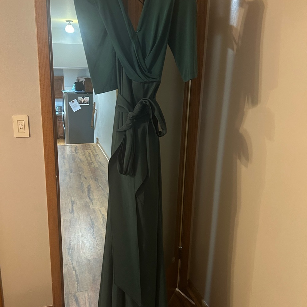 Elegant Green Wrap Dress